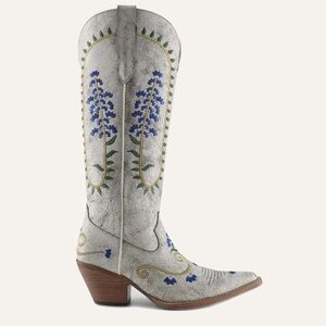 Buck and Brana Sophia Western Embroidered Cowboy Boots